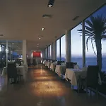 エスタラージェン ダ ポンタ ド ソル 4*